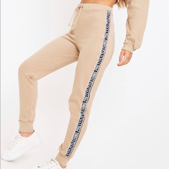 Pretty Little Thing Petite Joggers 